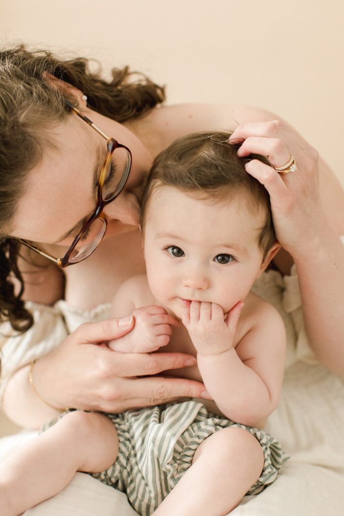Photographe-Allaitement-Maman-Bebe-Famille-Cherbourg-Valognes-Les-Pieux