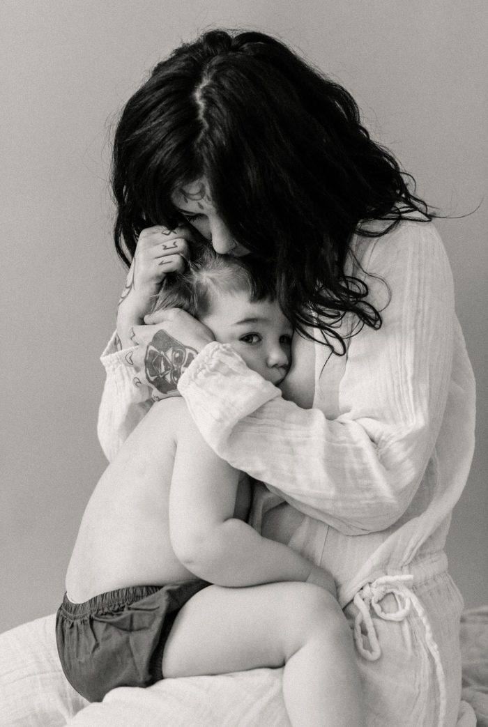 Photographe-Allaitement-Maman-Bebe-Famille-Cherbourg-Valognes-Les-Pieux