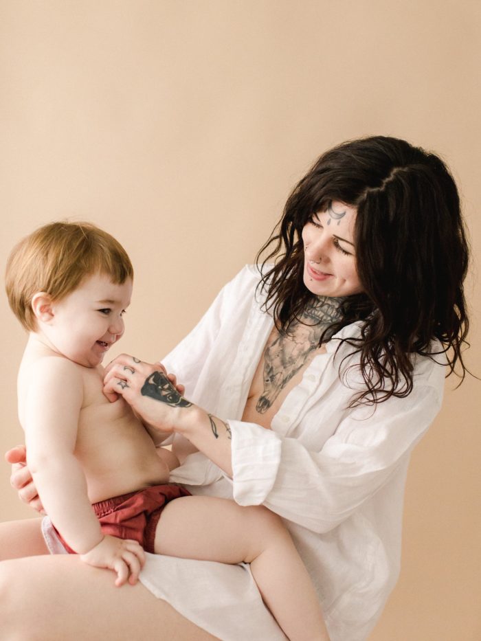 Photographe-Allaitement-Maman-Bebe-Famille-Cherbourg-Valognes-Les-Pieux