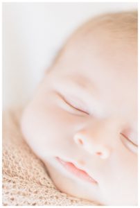 Photographe-Nouveau-Ne-Manche-Valognes-Cherbourg-Carentan-Saint-Lo--Bebe-Marie-Alice-G