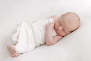 Photographe-Naissance-Nouveau-Ne-Maternite-Bebe-Cherbourg-Valognes-Les-Pieux